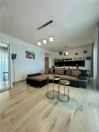 Apartament cu 2 camere decomandat, mobilat în Nord