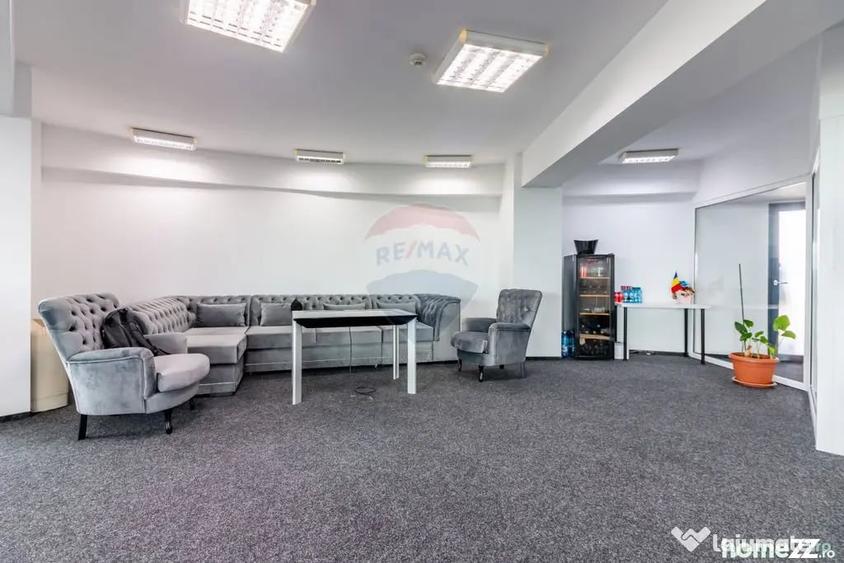 Spațiu comercial, de 240 mp, în Mihai Bravu