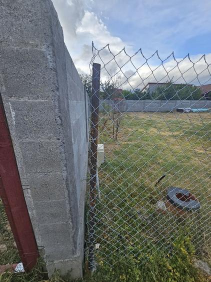 Teren de 400 mp, în Mărăcineanu