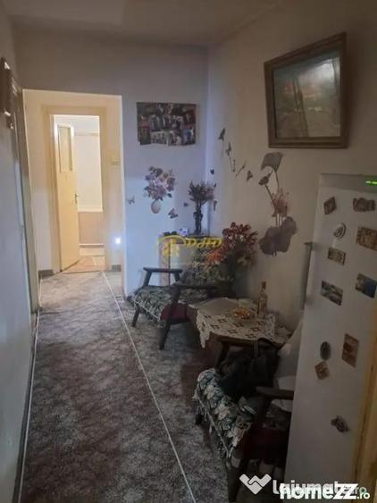 Apartament 3 camere, Gara - 1