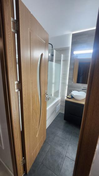 Apartament cu 2 camere decomandat în Sălăjan