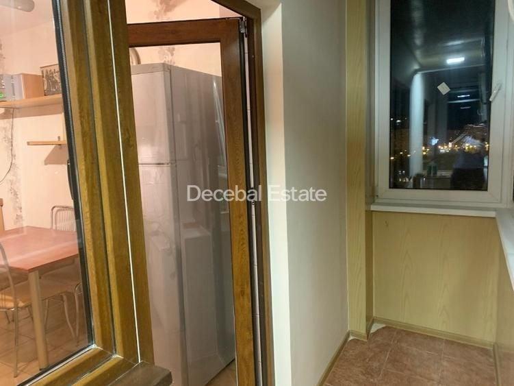Apartament cu 2 camere semidecomandat, mobilat în Dristor