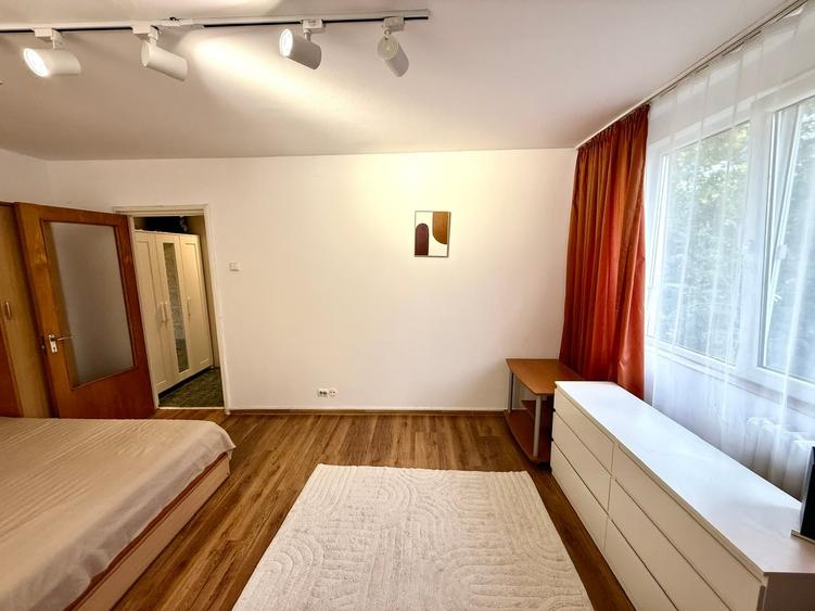 Garsonieră decomandată în Drumul Taberei