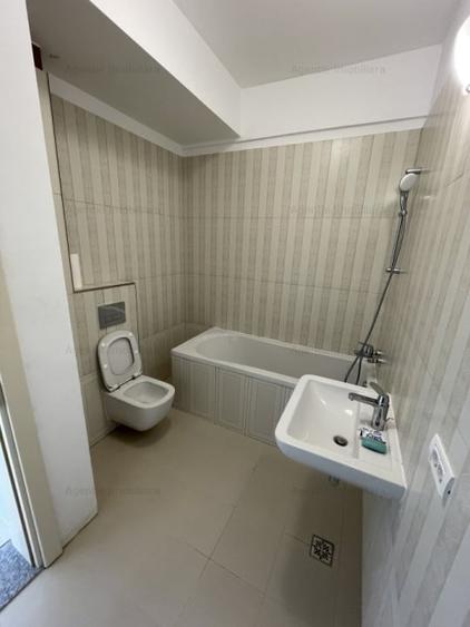 Apartament cu 3 camere decomandat, mobilat în Theodor Pallady
