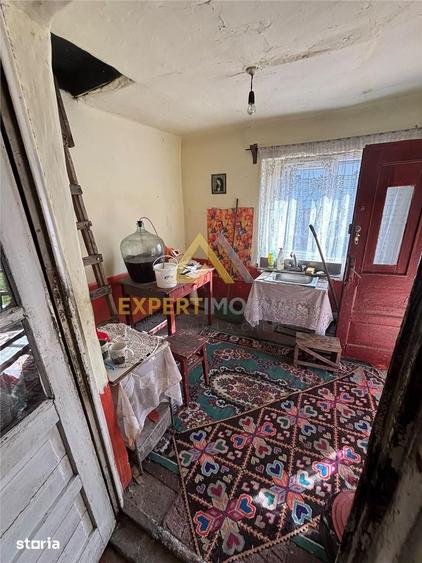 Casă cu 2 camere cu Teren 2186 Mp în Satulung