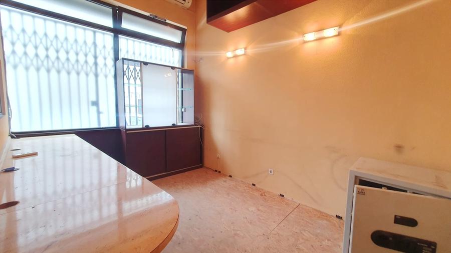 Spațiu comercial, de 18.629999160767 mp, în Unirii
