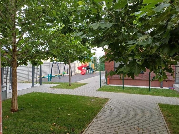 Apartament cu 2 camere decomandat în Sud