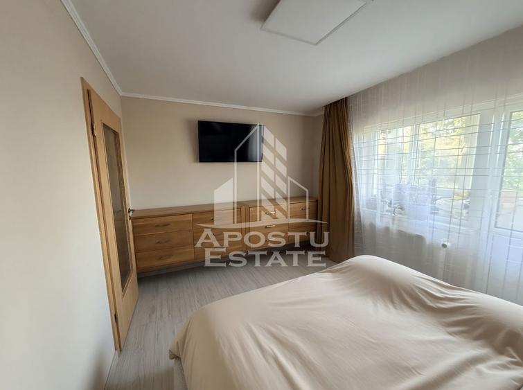 Apartament cu 3 camere decomandat, mobilat în Elisabetin