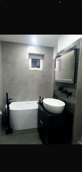 Apartament cu 3 camere decomandat în Dosu Bricii