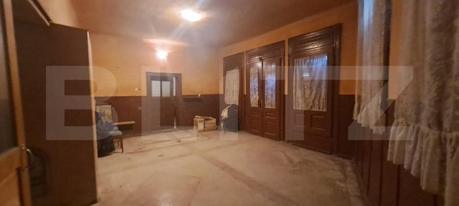 Casă individuală cu 5 camere cu Garaj în Berivoi