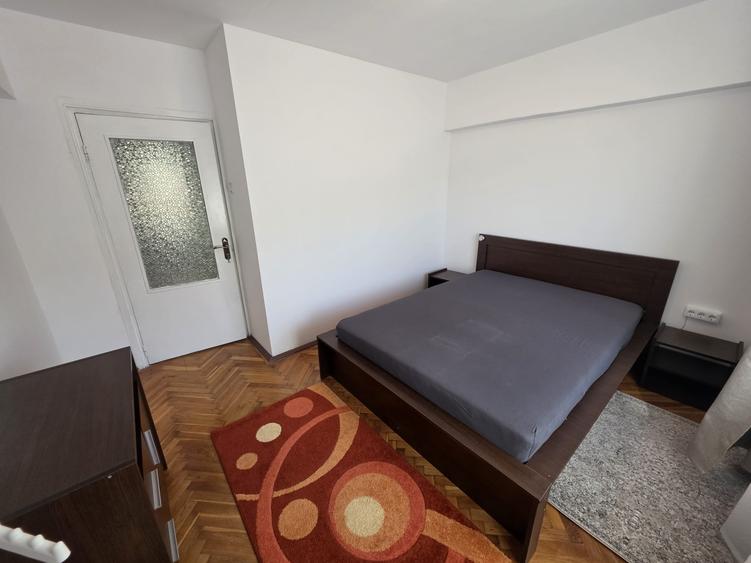 Apartament cu 2 camere decomandat în Griviței