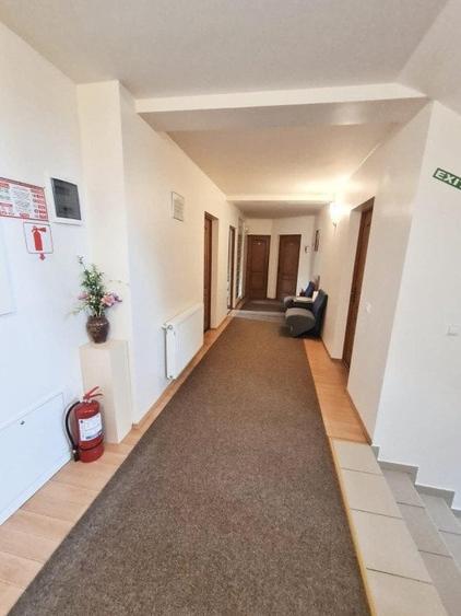 Spațiu comercial, de 610 mp, în Florești