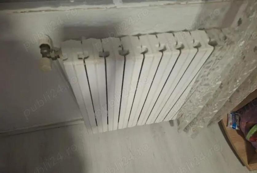 Garsonieră semidecomandată în CET