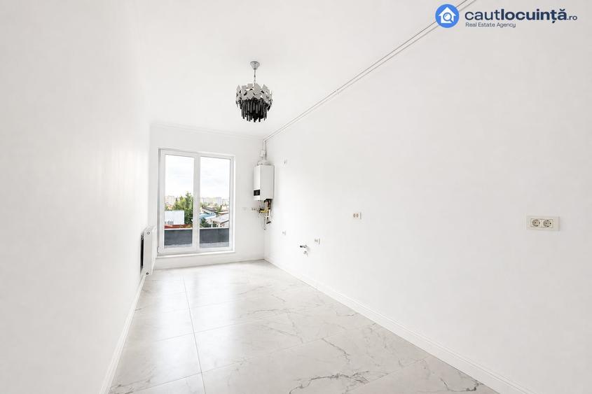 Apartament cu 3 camere decomandat în Obor