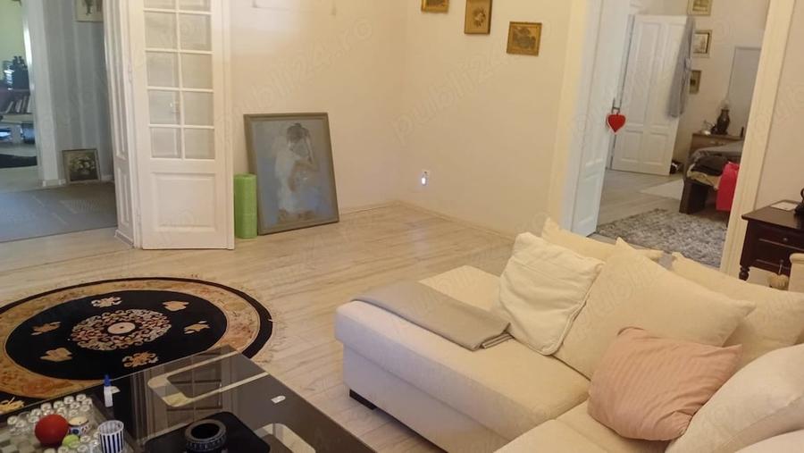 Casă cu 6 camere cu Teren 508 Mp în Bujac