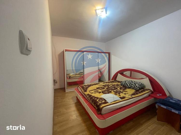 Casă cu 4 camere cu Teren 177 Mp în Calea București