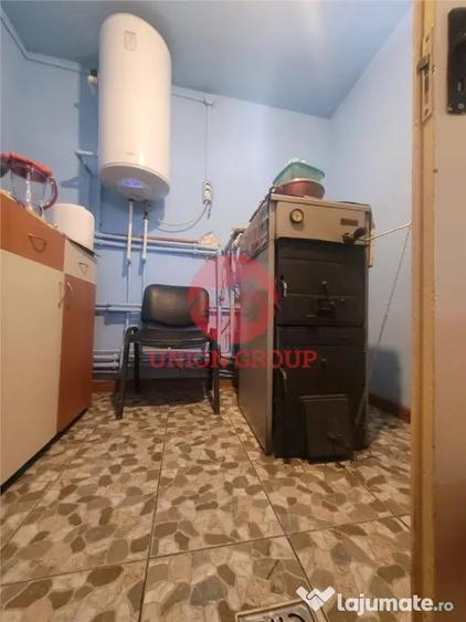 Casă cu 3 camere cu Teren 236 Mp în Central
