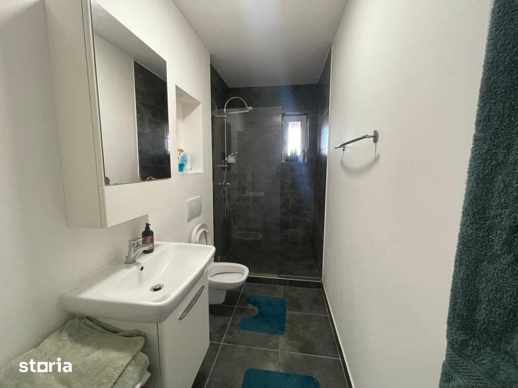 Apartament cu 2 camere, mobilat în Central
