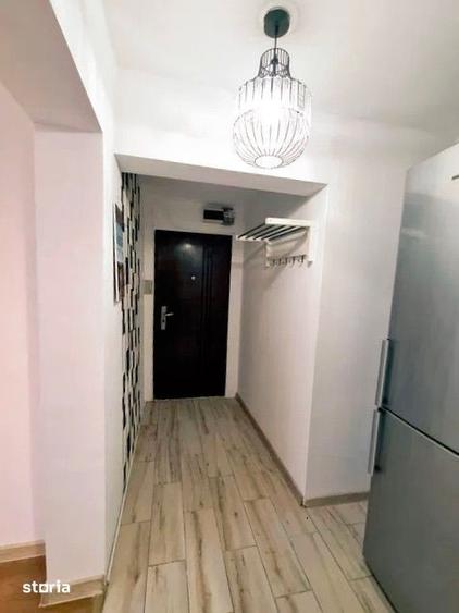 Apartament cu 2 camere semidecomandat, mobilat în Gara de Nord
