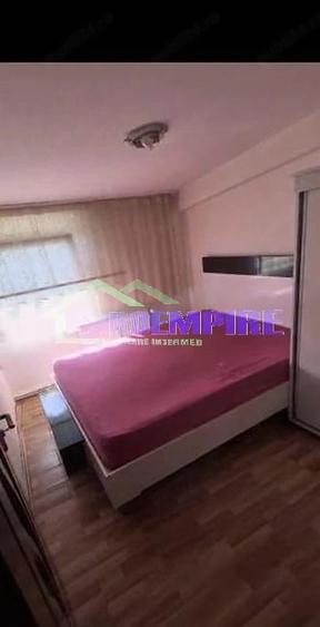 Apartament cu 2 camere decomandat în Abator