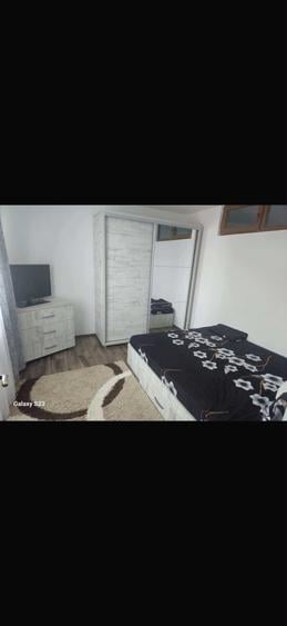 Apartament cu 3 camere nedecomandat în Central