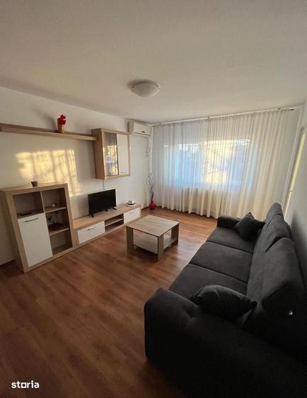 Apartament cu 2 camere semidecomandat în Brâncoveanu