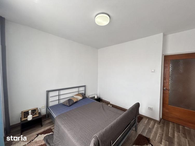 Apartament cu 2 camere decomandat în Intim