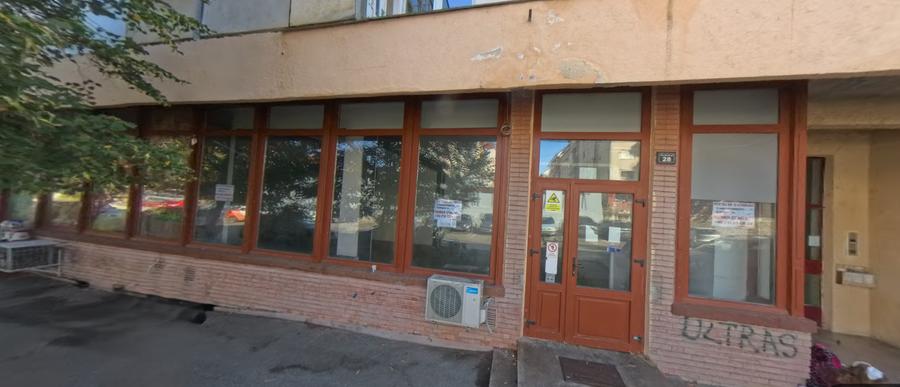 Spațiu comercial, de 120.30000305176 mp, în Valea Aurie