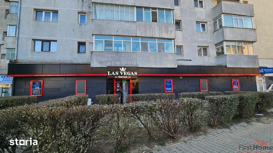 Spațiu comercial, de 223 mp, în Central