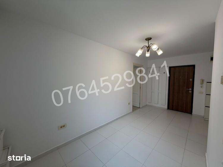 Apartament cu 2 camere decomandat în Tei