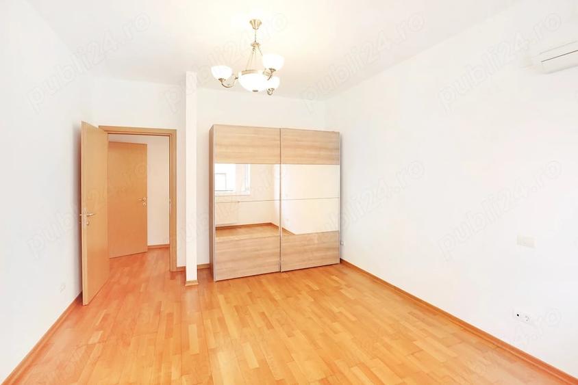 Apartament cu 4 camere decomandat în Herăstrău