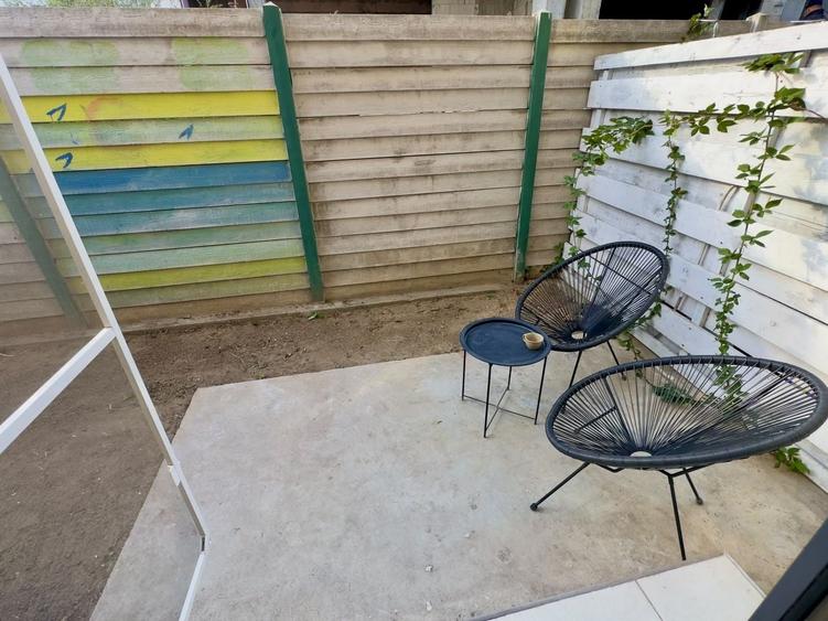 Apartament cu 3 camere semidecomandat, mobilat în 1 Decembrie 1918