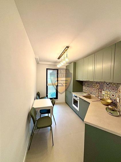 Apartament cu 3 camere decomandat în Stadion