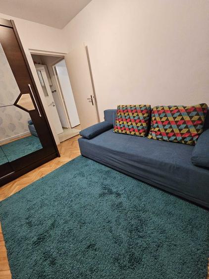 Apartament cu 2 camere semidecomandat în Florilor
