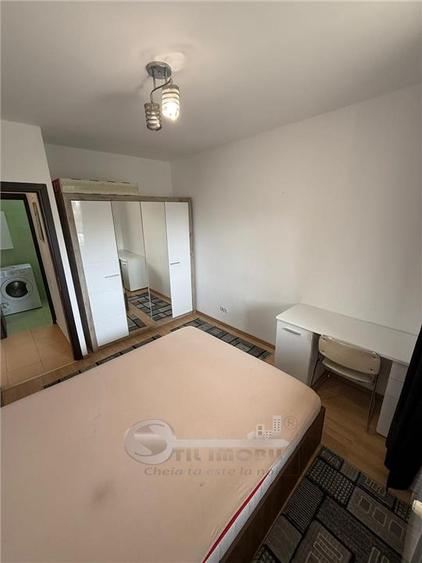 Apartament cu 2 camere semidecomandat în Tătărași