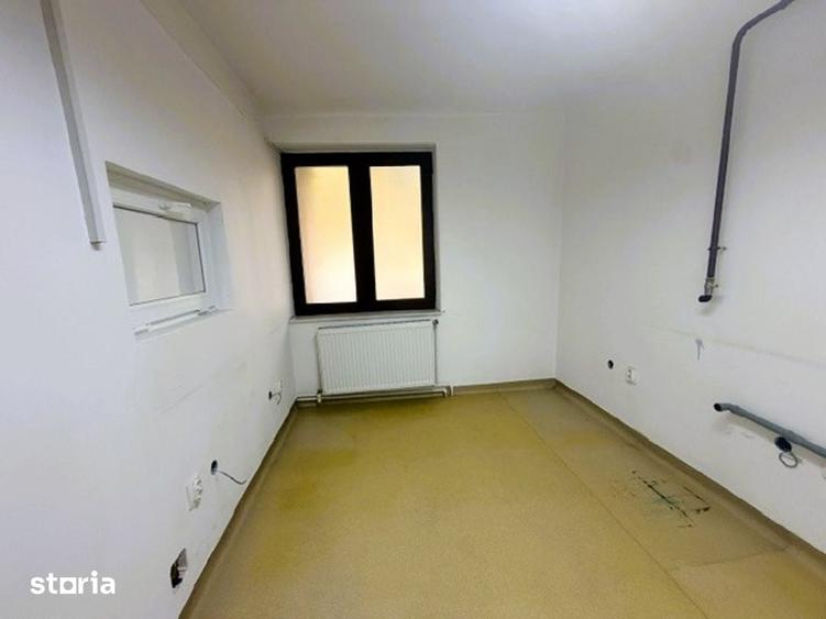 Spațiu comercial, de 62 mp, în Central