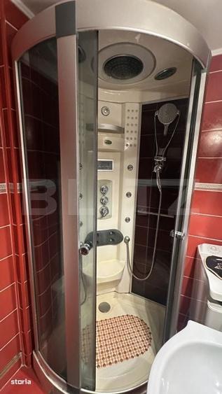Apartament cu 3 camere decomandat în Deve