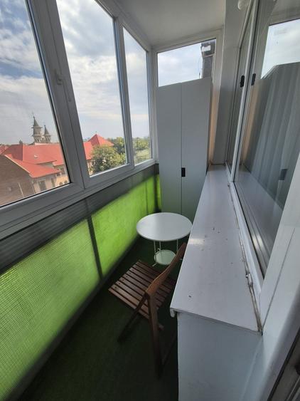 Apartament cu 2 camere decomandat în Eroii Revoluției