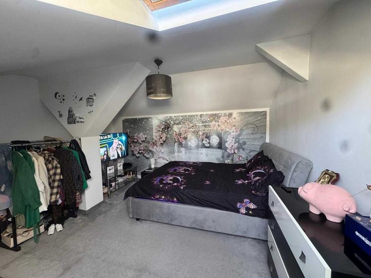Apartament cu 2 camere decomandat în Florești