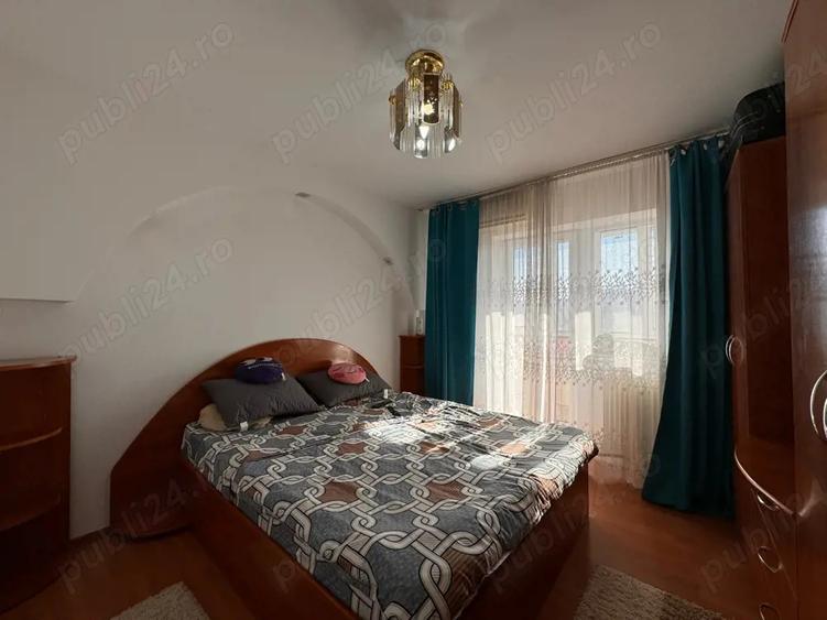 Apartament cu 3 camere decomandat în Dorobanți