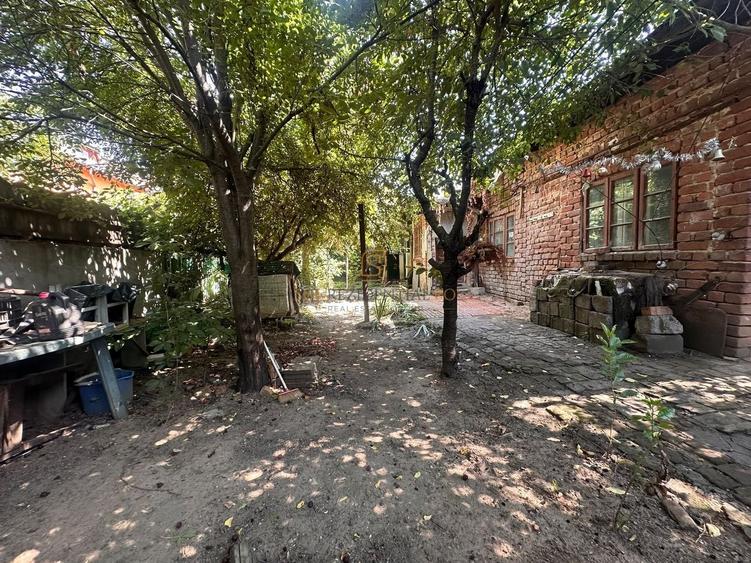 Casă individuală cu 3 camere cu Canalizare în Grivița