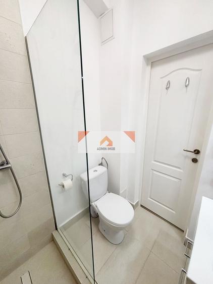 Apartament cu 2 camere decomandat în Gara de Nord