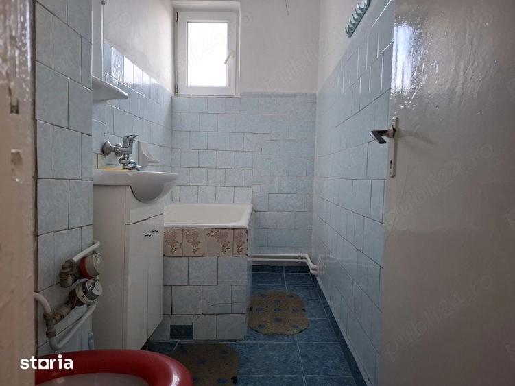 Apartament cu 2 camere nedecomandat în Tomis I