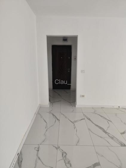 Inchiriez apartament
