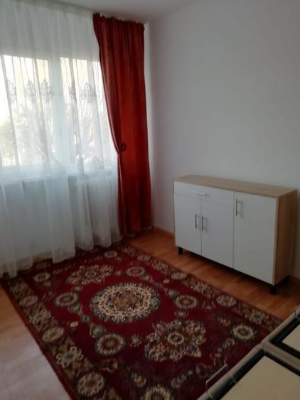 Apartament cu 2 camere semidecomandat în Astra