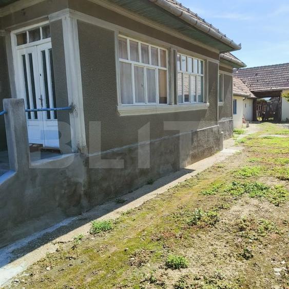 Casă individuală cu 4 camere cu Canalizare în Mihalț