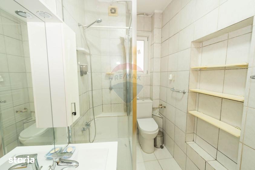 Apartament cu 3 camere în Vitan