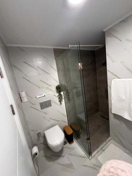 Apartament cu 2 camere decomandat în Exterior Vest