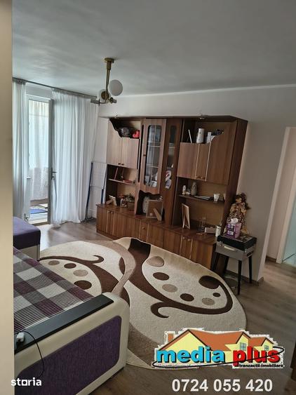 Apartament cu 2 camere în Micro 19