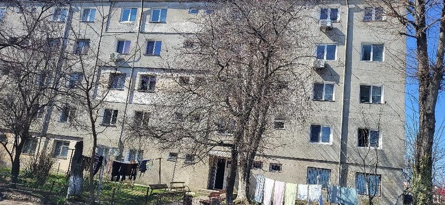 Apartament cu 2 camere nedecomandat în Central